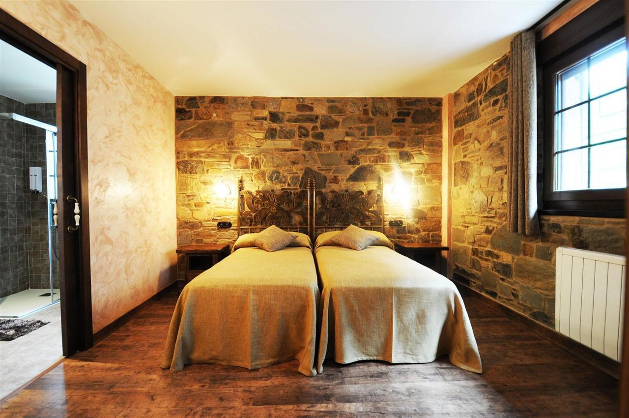 Hotel Rural La Casa Del Peregrino El Acebo de San Miguel Room photo